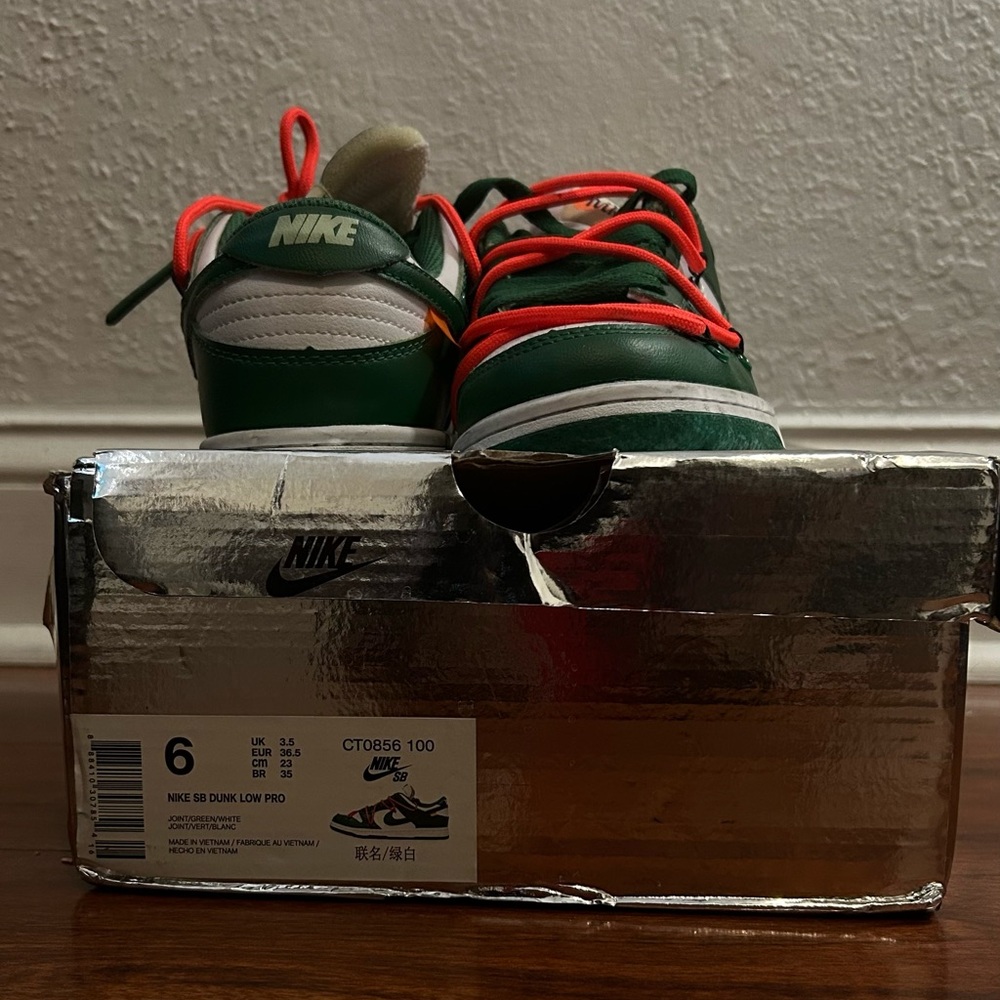 Off-White x Nike Dunk Low